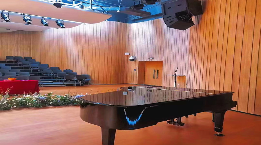 深圳光明高中園演藝中心GRG構件項目順利竣工