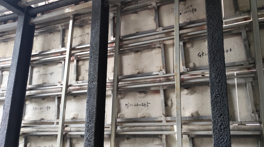 東莞大灣區大學GRC幕墻板火熱施工中 東莞大灣區大學GRC幕墻板火熱施工中