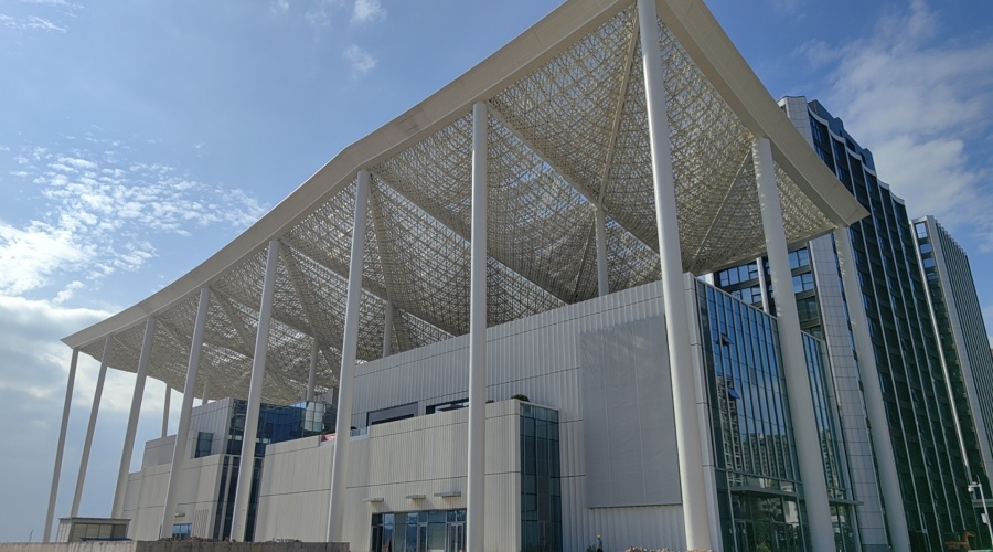 珠海九州灣UHPC雙曲面幕墻板項目 珠海九州灣UHPC雙曲面幕墻板項目