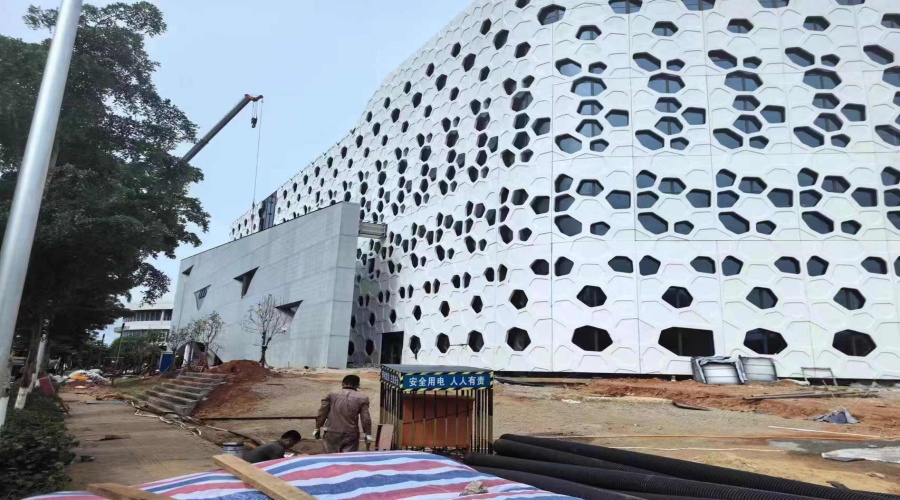 UHPC幕墻板裝飾效果 UHPC幕墻板裝飾效果