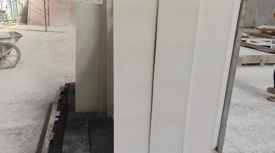 廣西梧州風(fēng)電儲能GRC包柱子工程 廣西梧州風(fēng)電儲能GRC包柱子工程